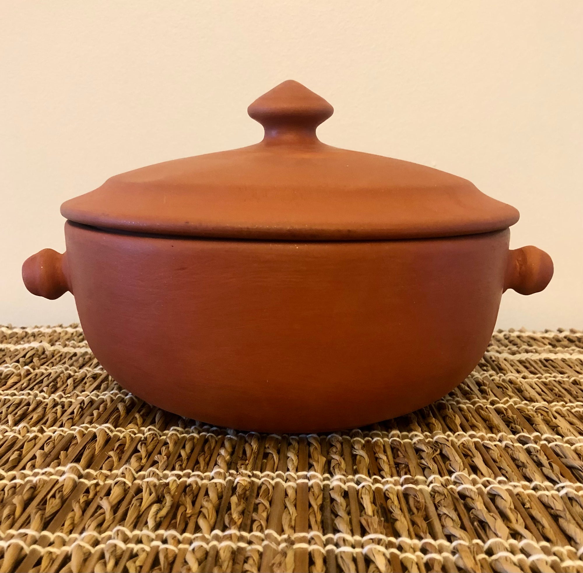 Handmade Clay Low Pot for Cooking with Lid, Unglazed Earthenware Cookware,  Small 