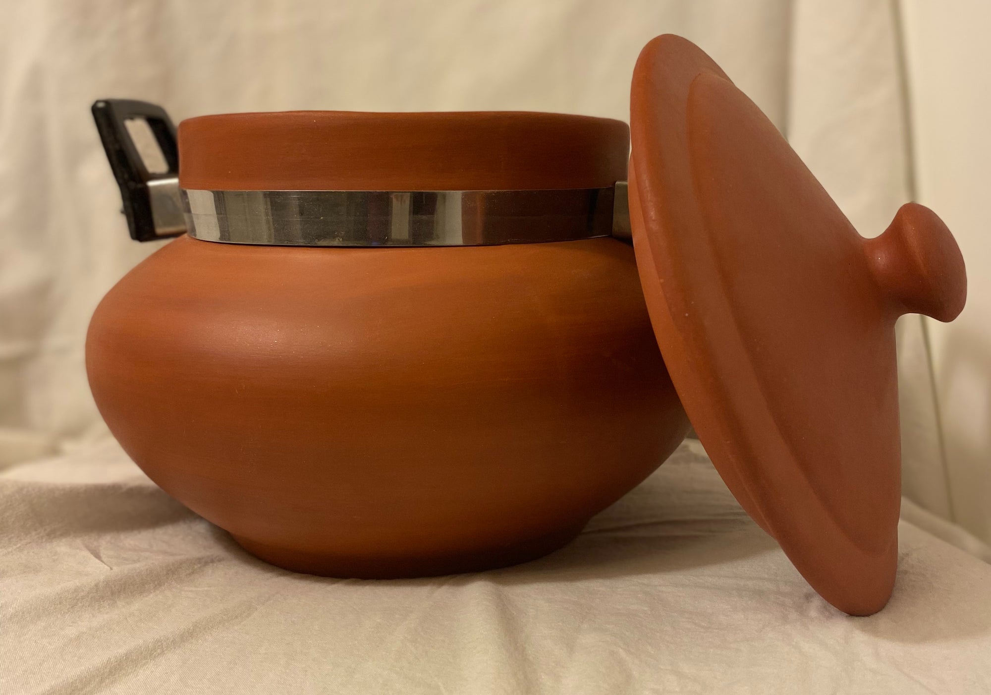 Clay Pot for Cooking Unglazed Clay Handi Water Pot Handmade Terracotta Clay  Pot 