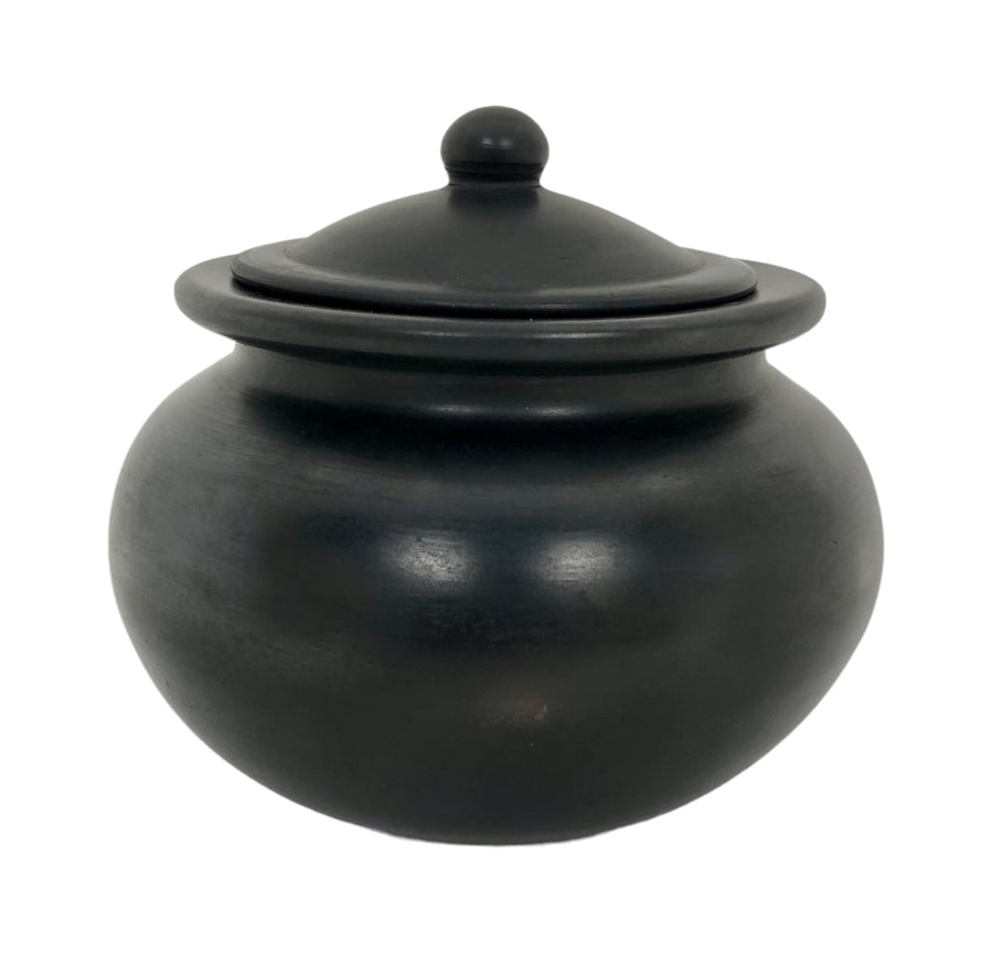 Unglazed Handmade 100 % Natural Clay Cooking Pot. 4 Litres. Cook and Serve.